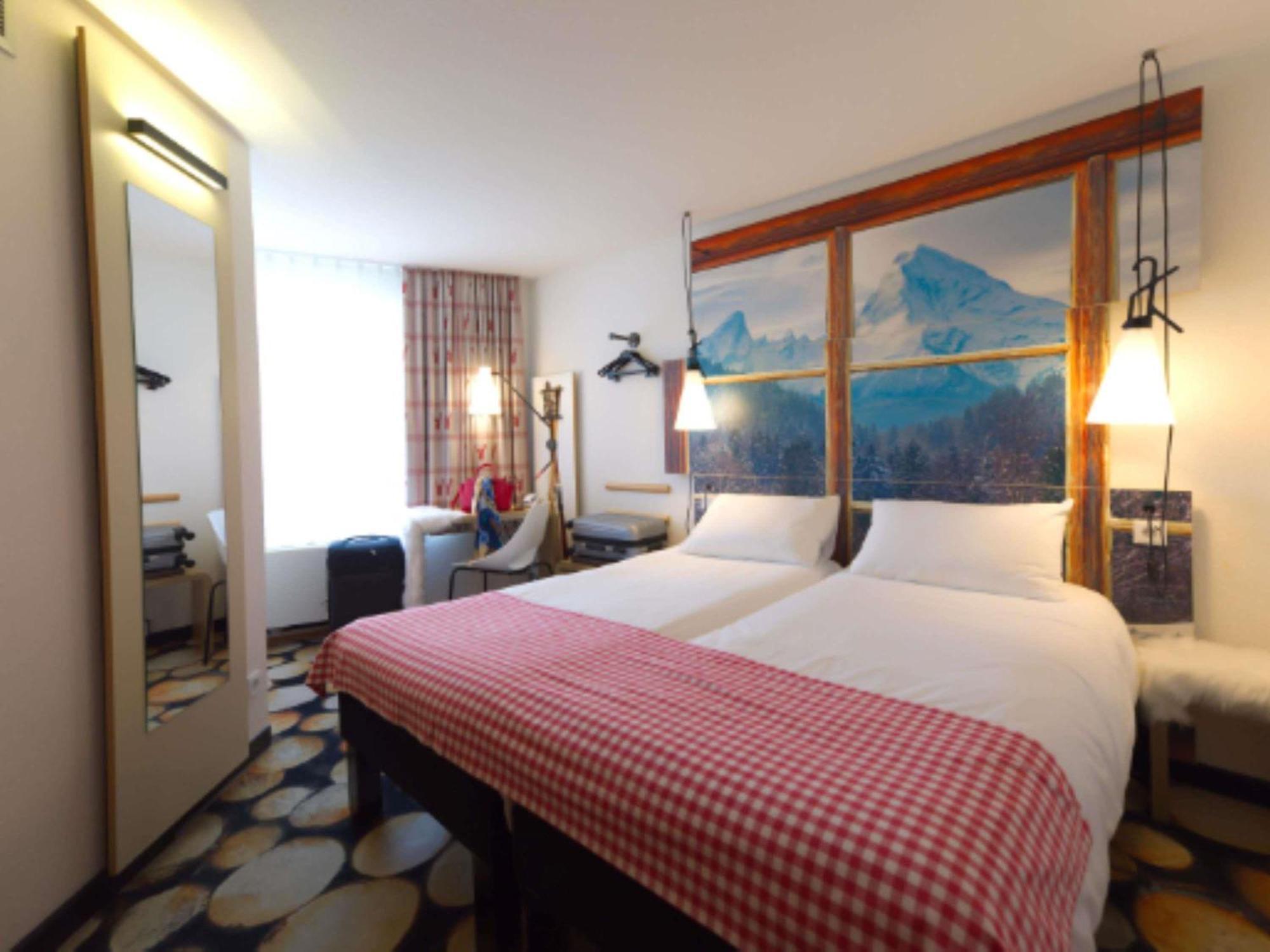 MyRoom By Sophie Alpine Hut Twin Room Sweet Bed By Ibis